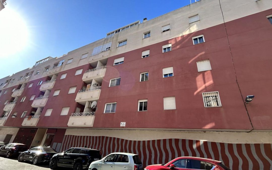 2 bed Apartment for sale in Torrevieja