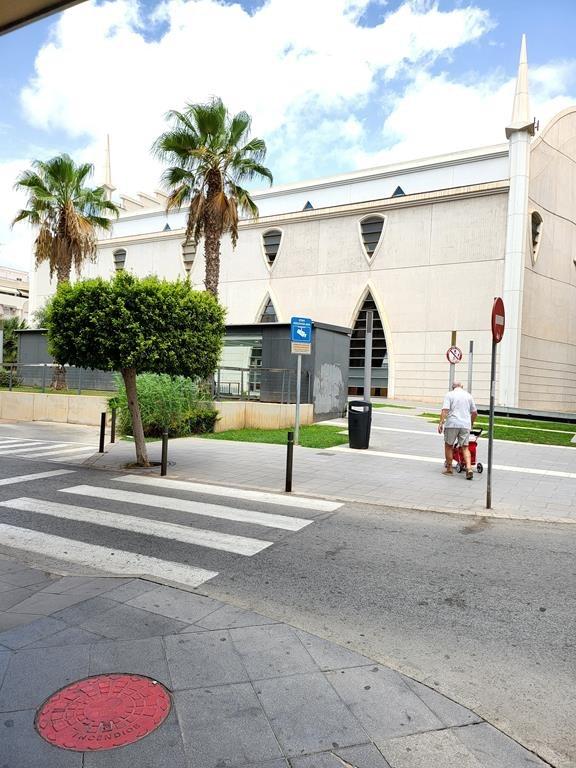 Paseo maritimo, Alicante  Spain