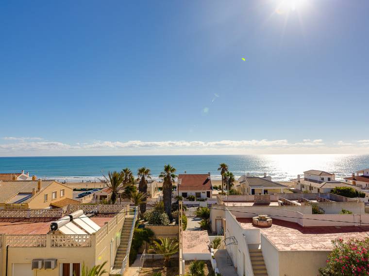 Playa de la Roqueta, Alicante 03140 Spain
